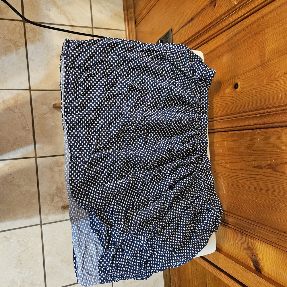 Old Navy Navy Blue and White Polka Dot Skirt